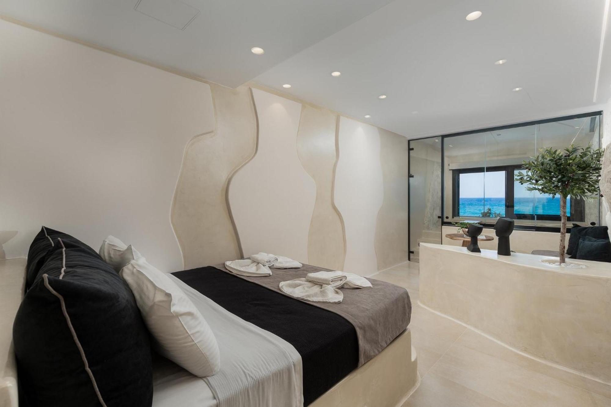 Portara Seaside Luxury Suites Naxos City Kültér fotó