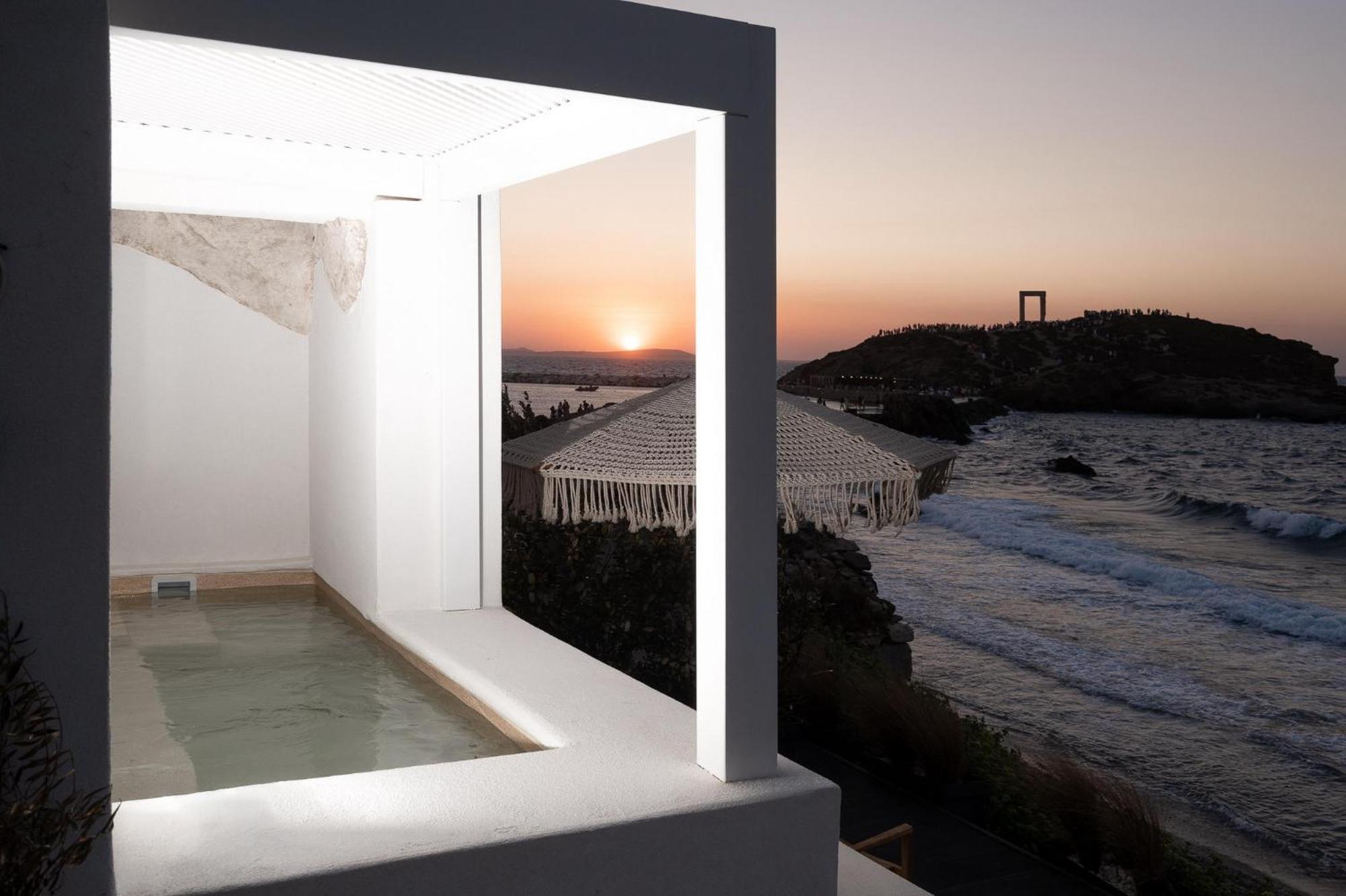 Portara Seaside Luxury Suites Naxos City Kültér fotó