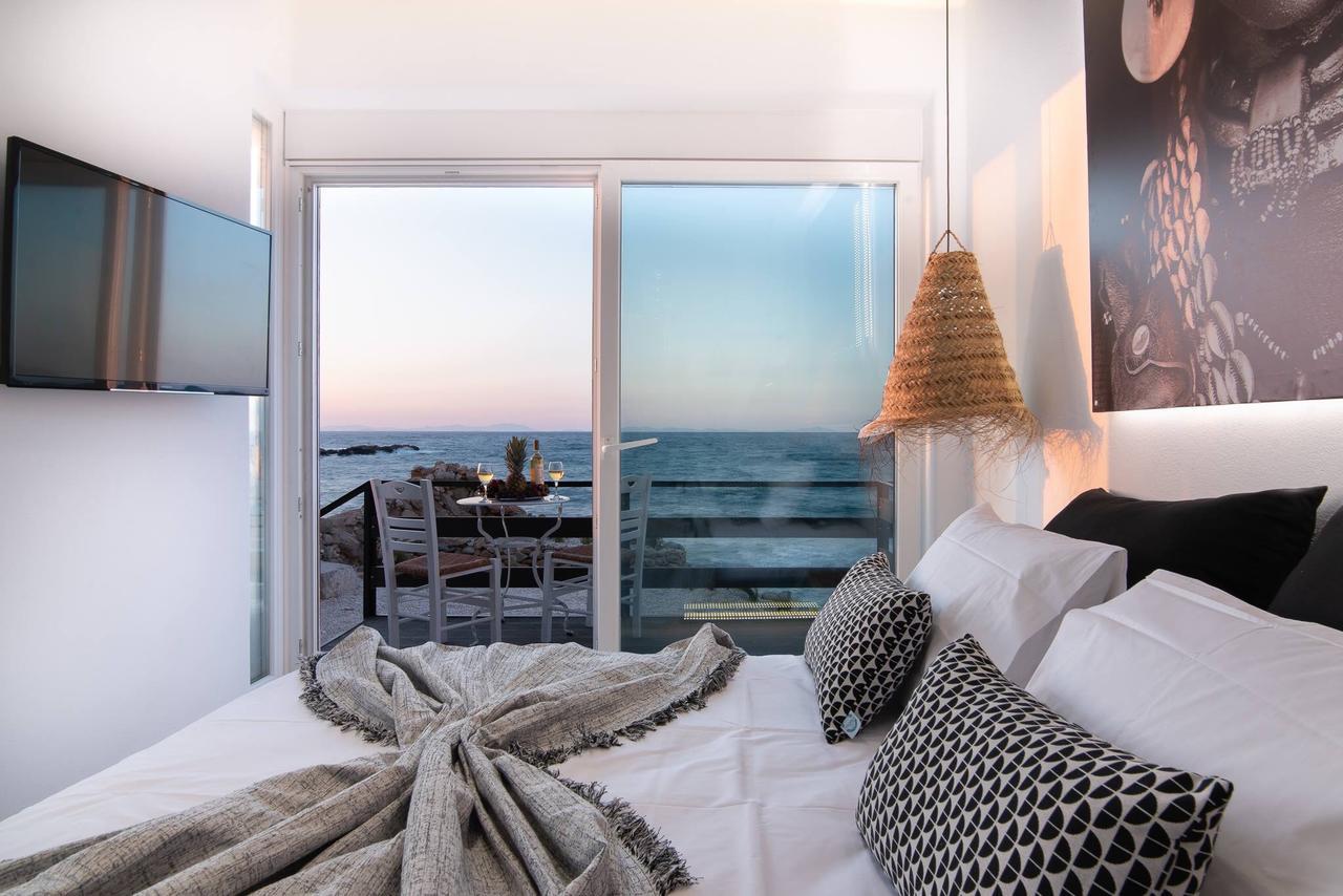 Portara Seaside Luxury Suites Naxos City Kültér fotó