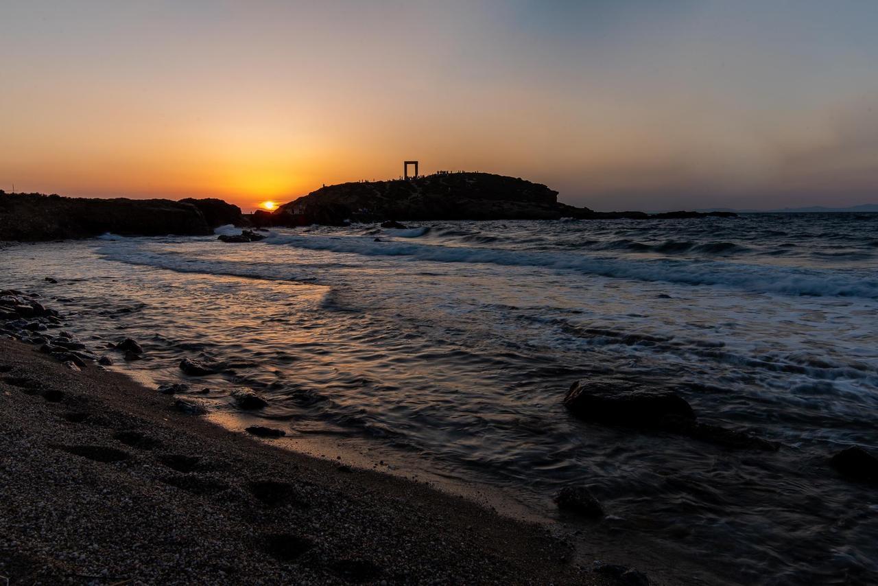 Portara Seaside Luxury Suites Naxos City Kültér fotó